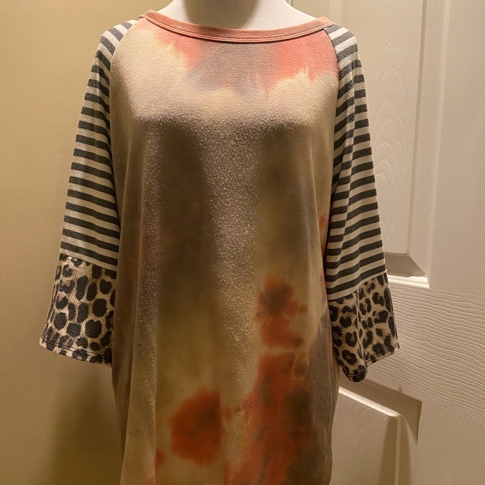 Boutique tunic